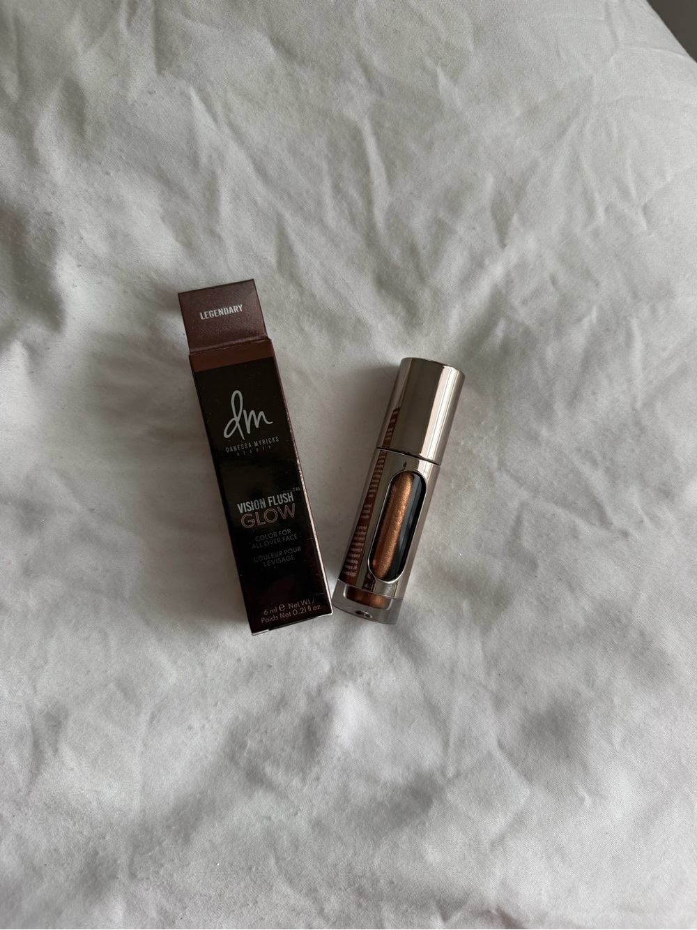 Danessa Myricks Vision Flush Glow Liquid Highlighter - Legendary (Bronze)